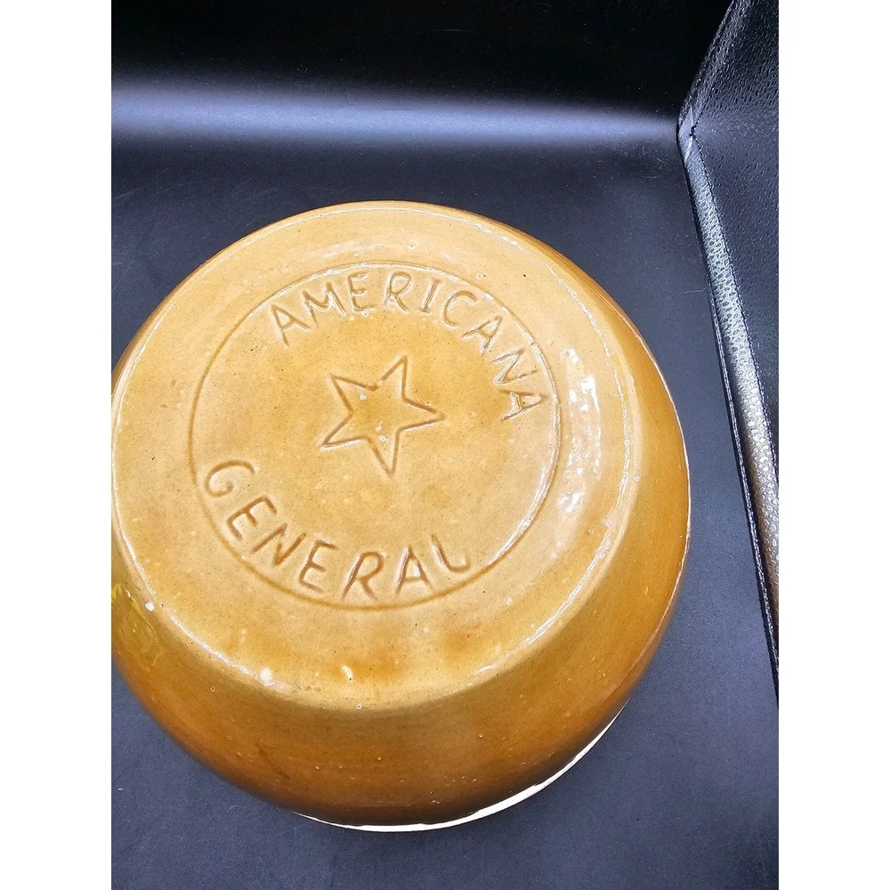 Americana General Stoneware Mixing Bowl Yellowware Star Honey Gold 9 Inch